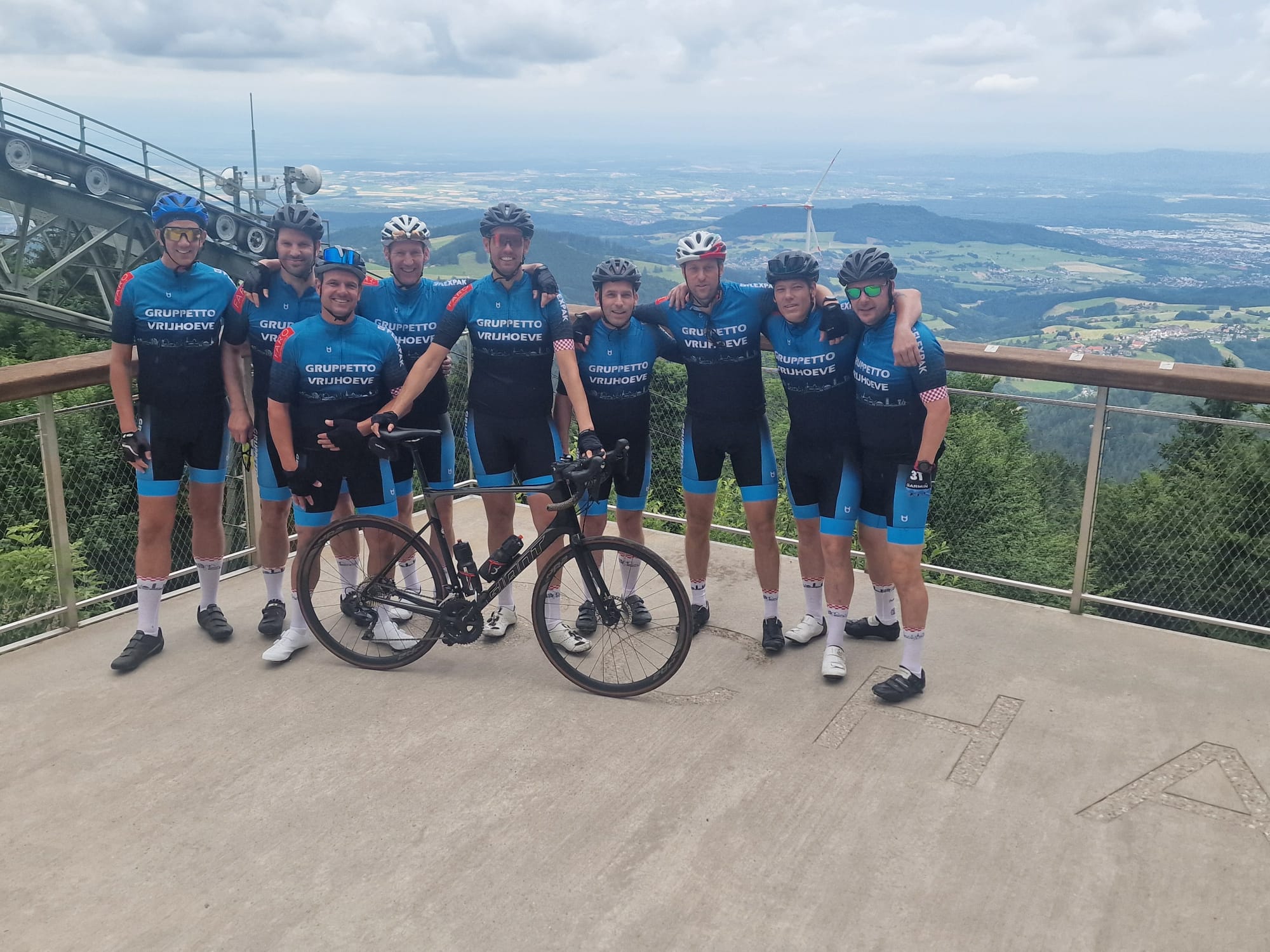 aerosokken bioracer brabant teamfoto